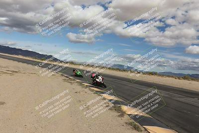 media/Nov-16-2025-Race Pace (Sun) [[8c5fa54630]]/Verified Riders/6-Turn 10 Inside (1145am)/